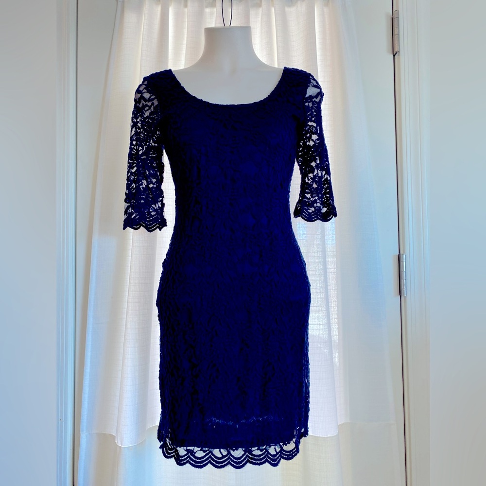 Dark blue lace dress